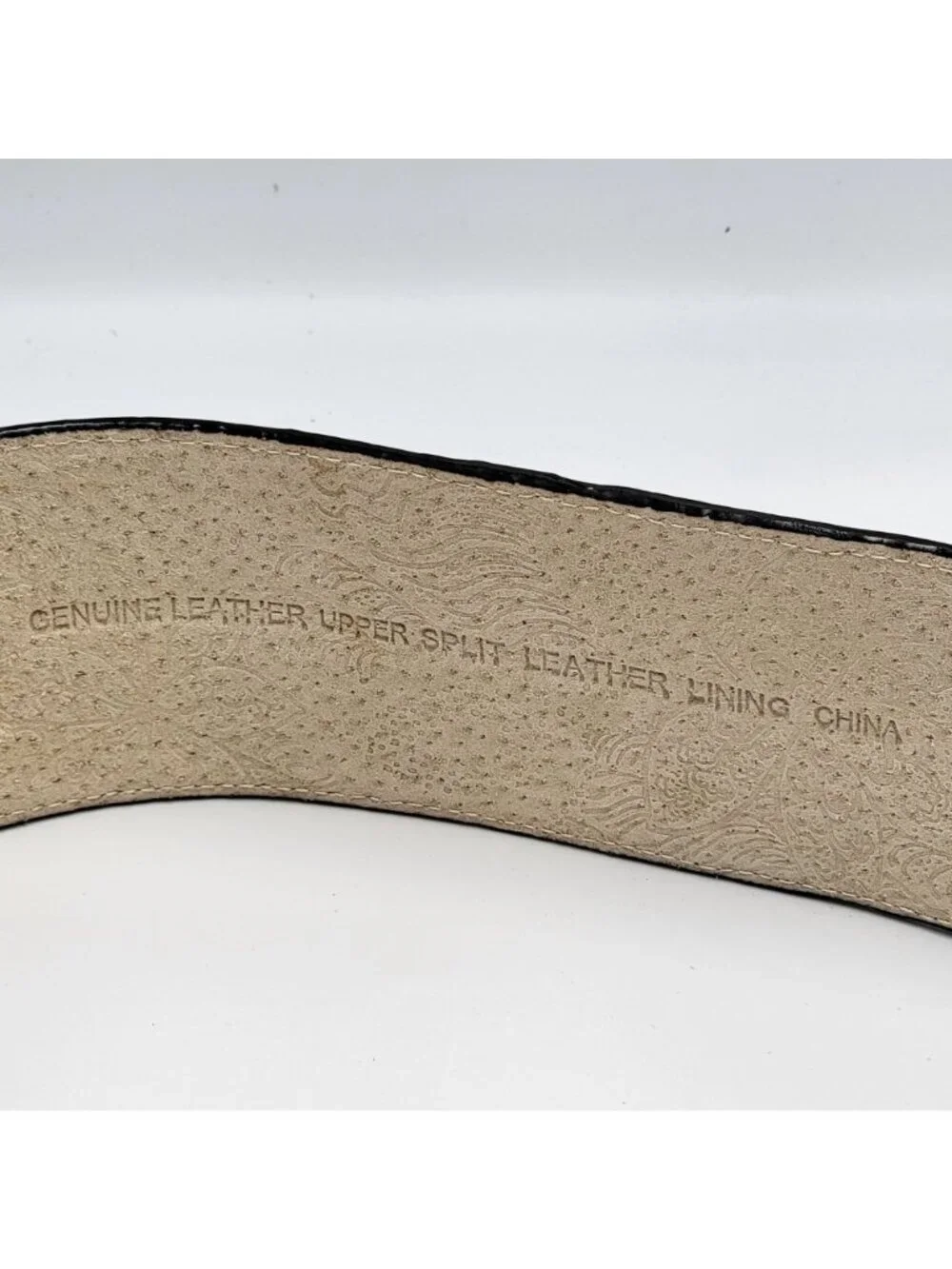 Black Embossed Leather Belt With Silver-Tone Horseshoe Buckle Adjustable Design